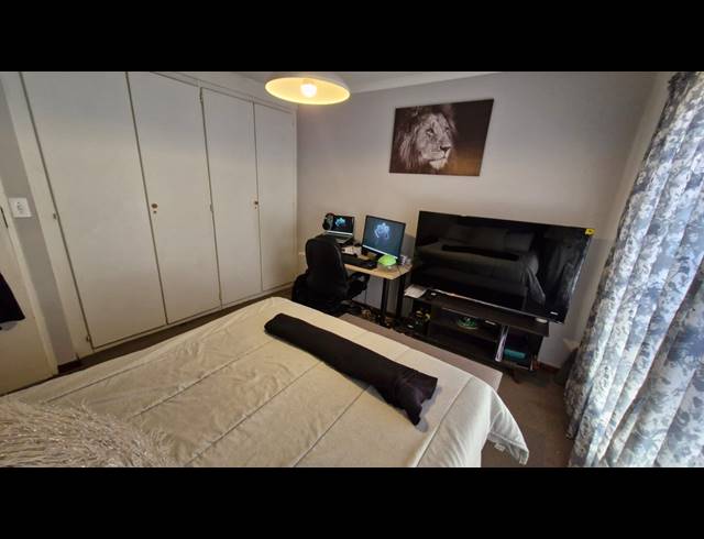 2 BEDROOM DUPLEX FOR SALE IN WILLOW PARK